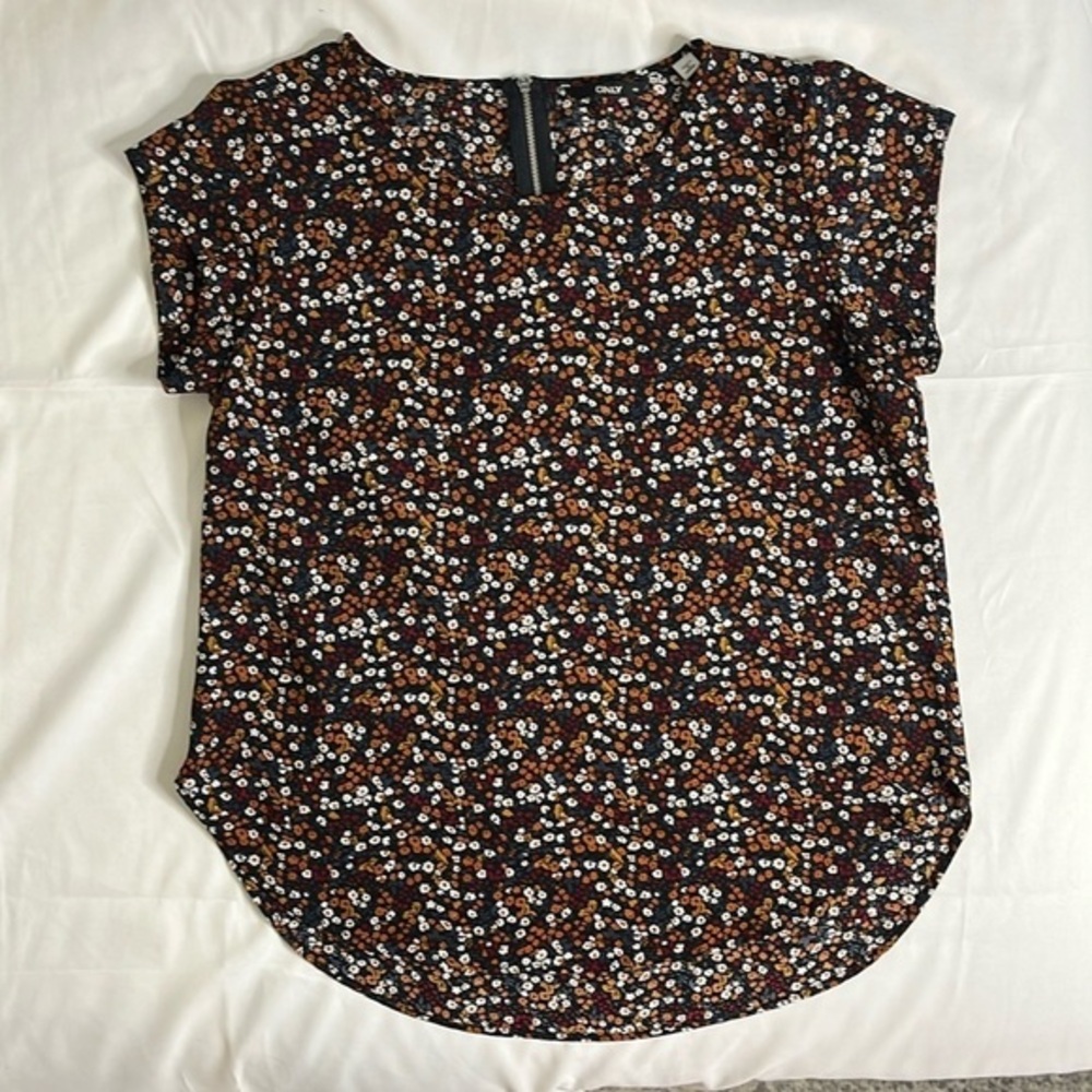 ONLY Black Floral Cap Sleeve Blouse with Brown and White Ditsy Print